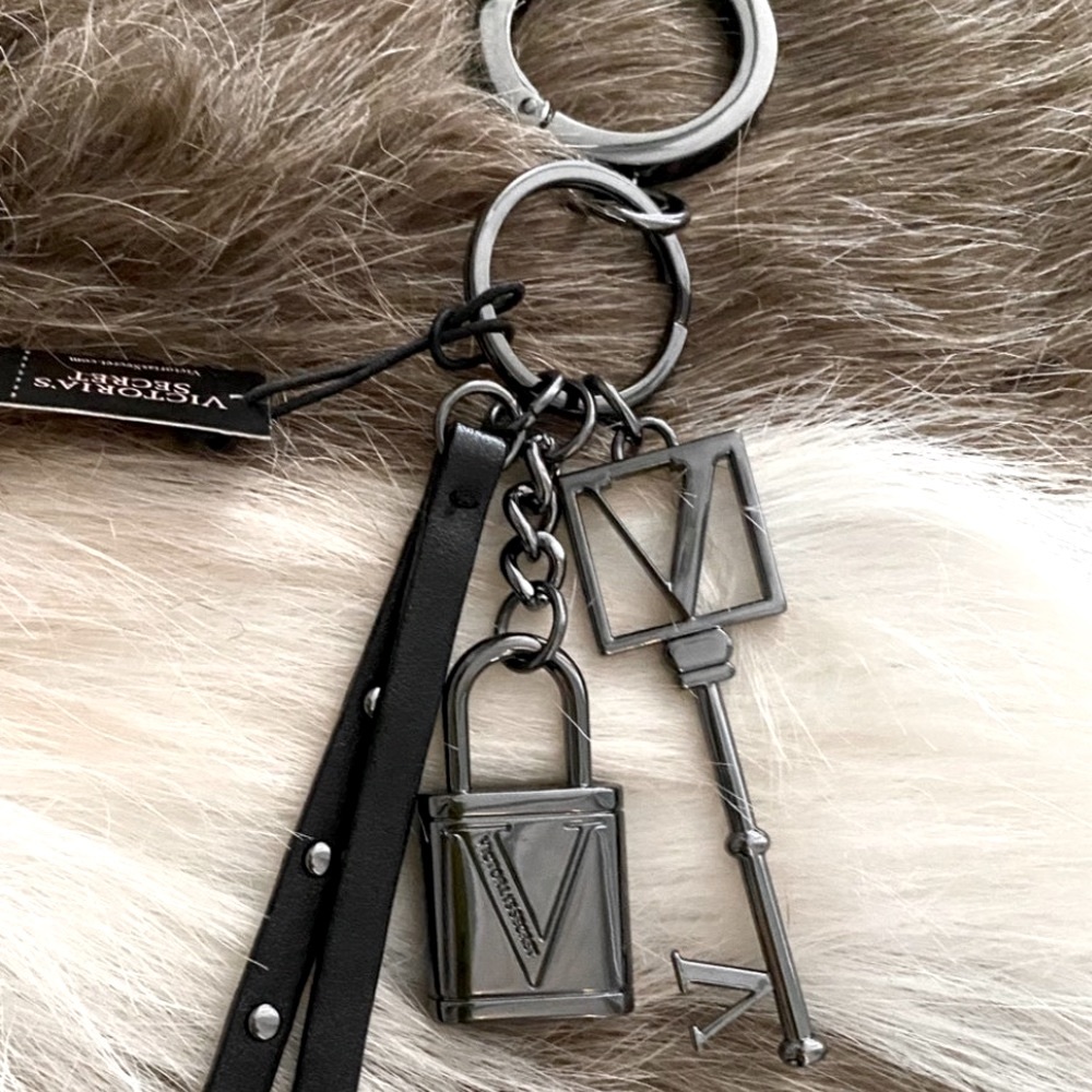 VS lock & key keychain bag charm RARE